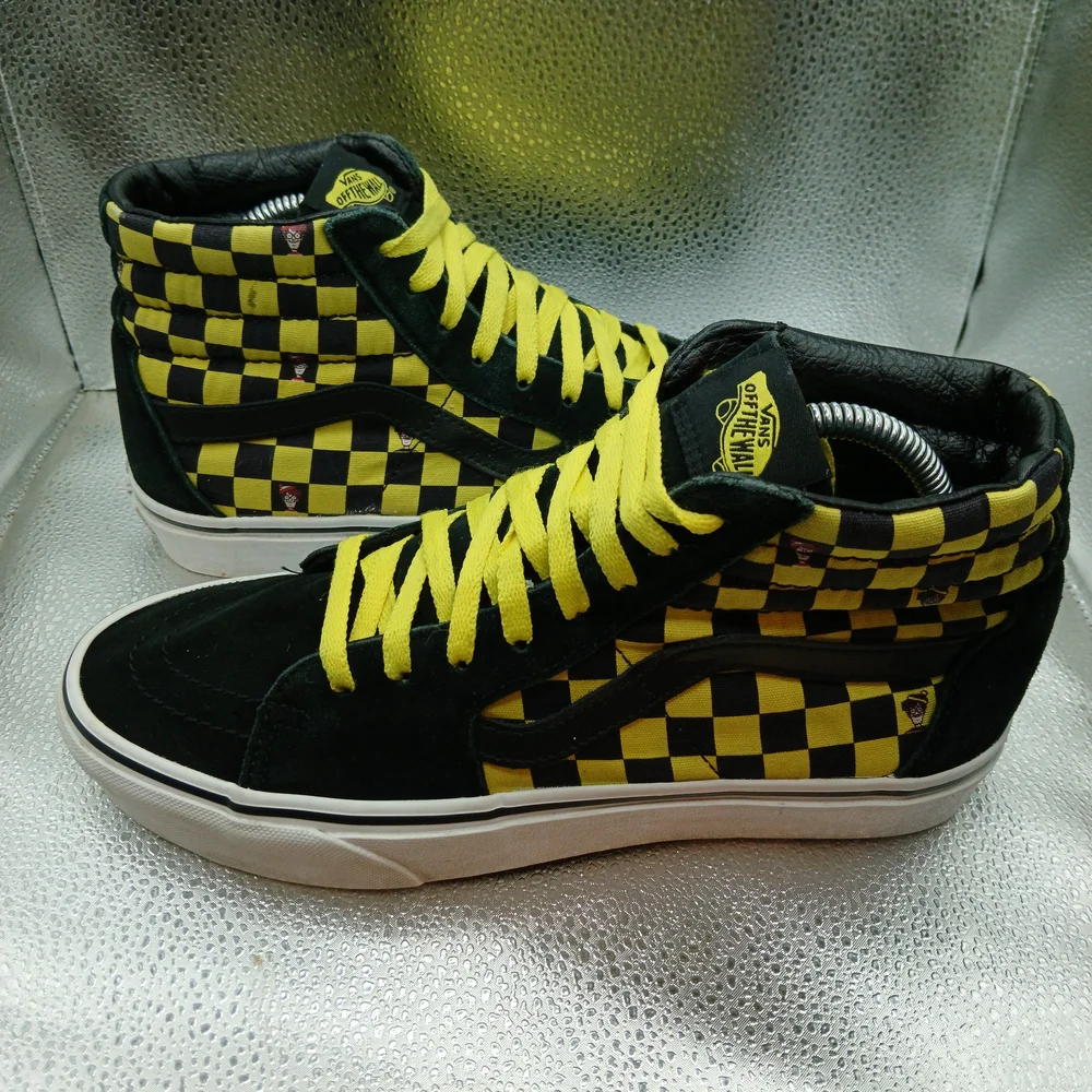 Vans Black and Yellow Checkered Sk-8 High-Top Where's Waldo Sneakers Men's Sz 8